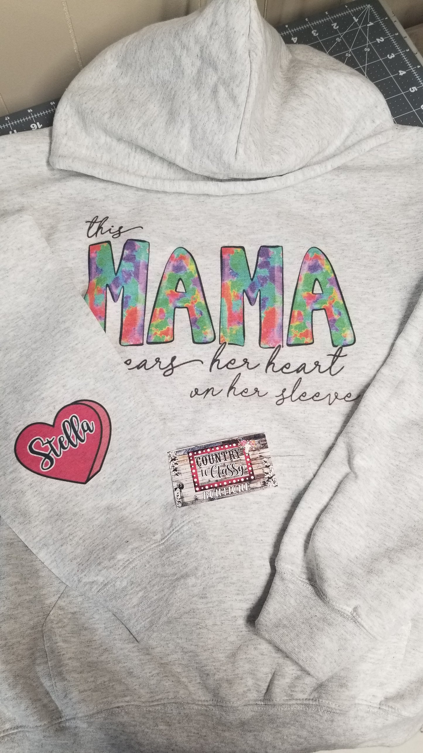 MAMA Hoodie, I wear my heart on my sleeve